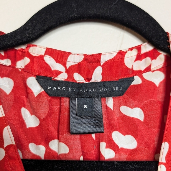 Marc By Marc Jacobs Flock Of Hearts Red And White Top Size 8 - Picture 4 of 8